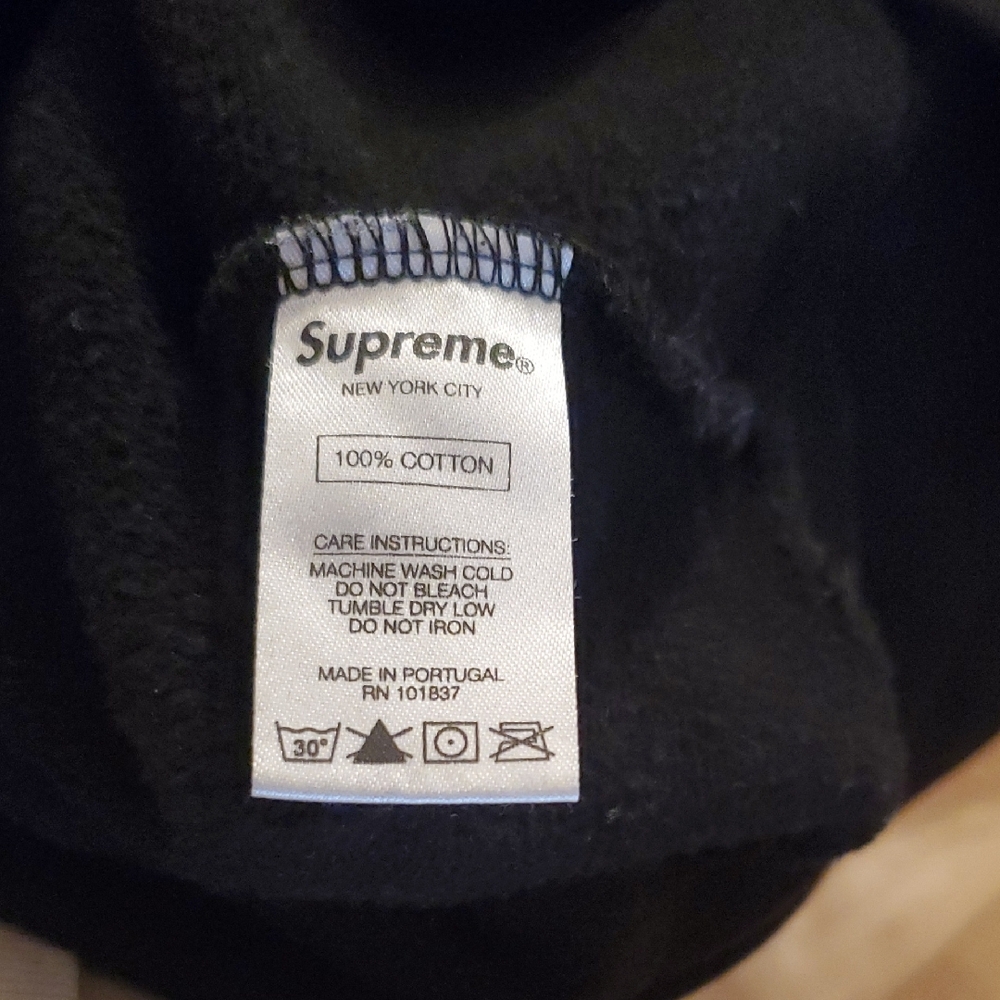 Supreme. Flash $ - Picture 7 of 10